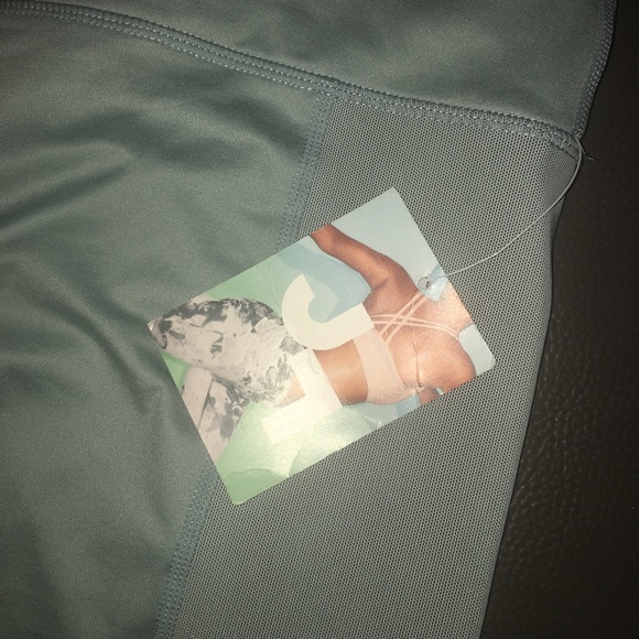 New With Tags JoyLab Mint Greeb Leggings with sheer mesh. Size XXL NWT - Picture 6 of 12